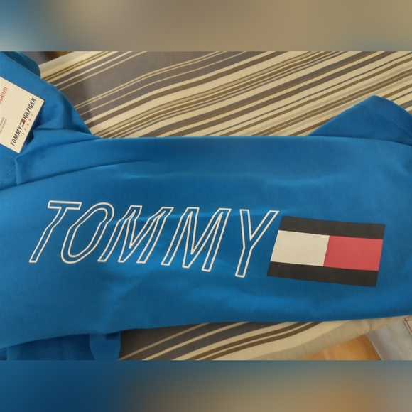 Medium NWT TOMMY HILFIGER High Rise Blue Bike/Running Shorts - Picture 9 of 13